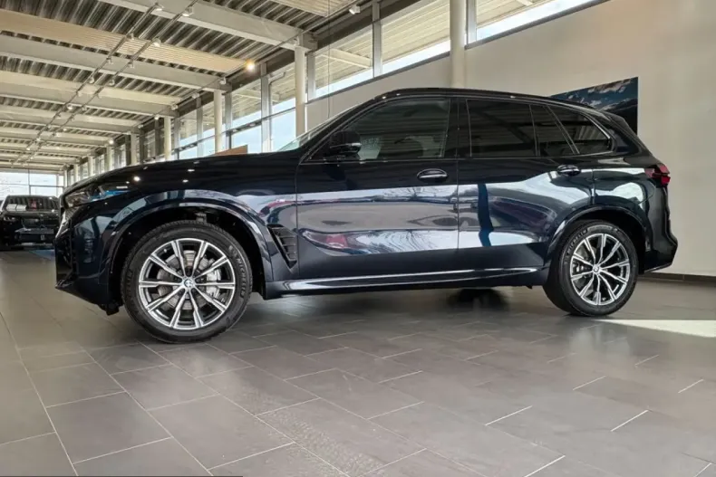 BMW X5 (Seria X) din 2025 cu 23.591 km - oferta BMW251929 - foto 3