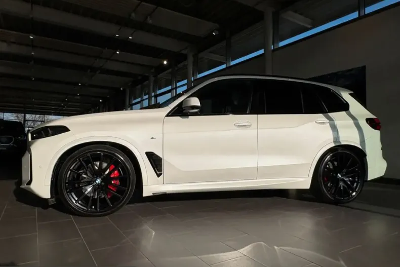 BMW X5 (Seria X) din 2025 cu 23.590 km - oferta BMW251931 - foto 3
