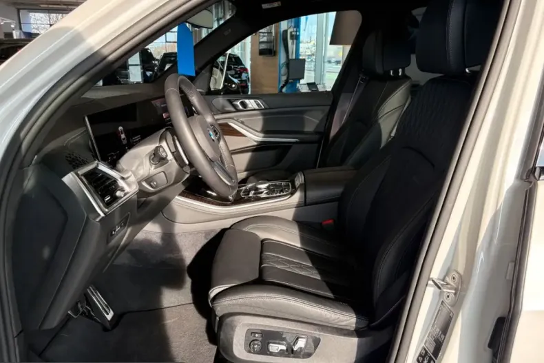 BMW X5 (Seria X) din 2025 cu 23.590 km - oferta BMW251931 - foto 10