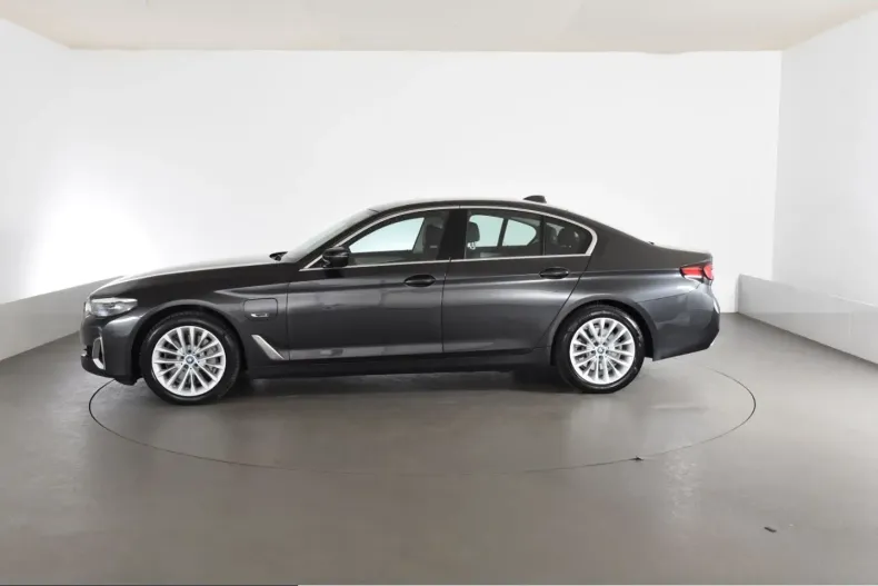 BMW 530 (Seria 5) din 2023 cu 53.688 km - oferta BMW251932 - foto 2