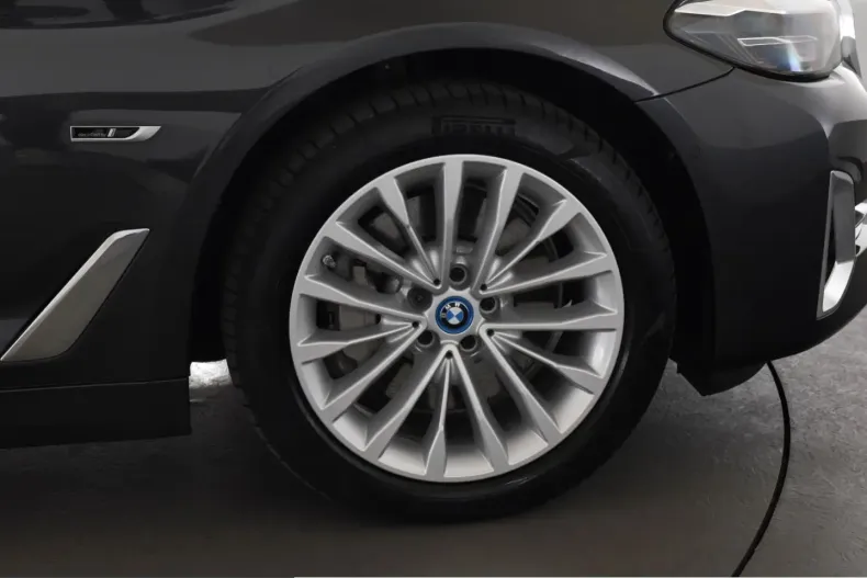 BMW 530 (Seria 5) din 2023 cu 53.688 km - oferta BMW251932 - foto 4