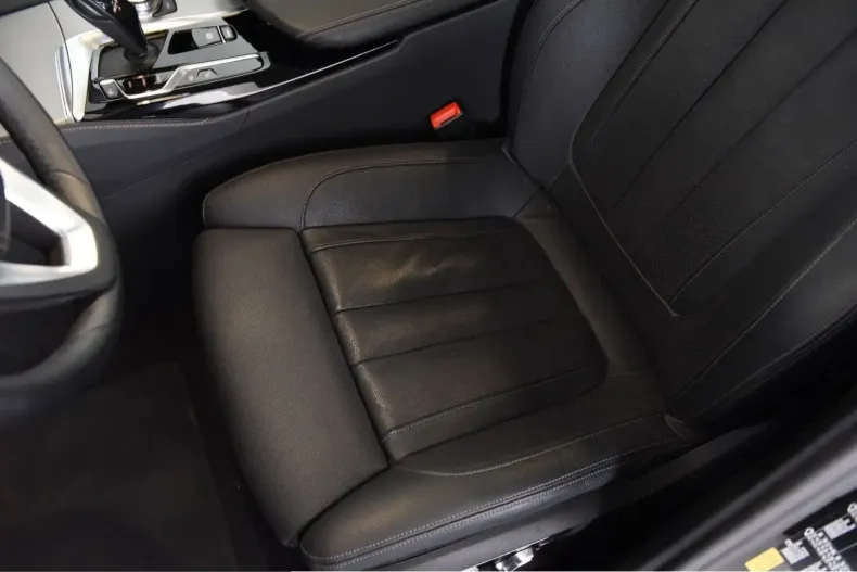 BMW 530 (Seria 5) din 2023 cu 53.688 km - oferta BMW251932 - foto 9