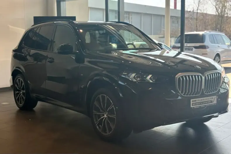 BMW X5 (Seria X) din 2025 cu 25.068 km - oferta BMW251933 - foto 1
