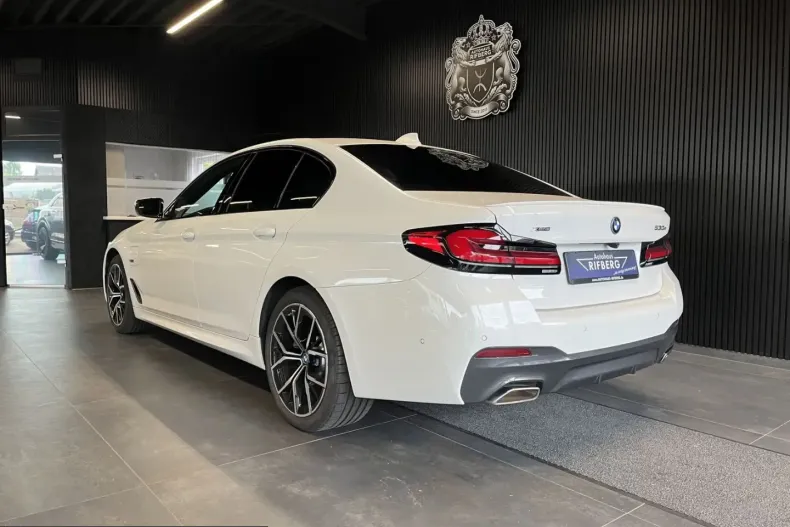 BMW 530 (Seria 5) din 2022 cu 95.000 km - oferta BMW251936 - foto 4