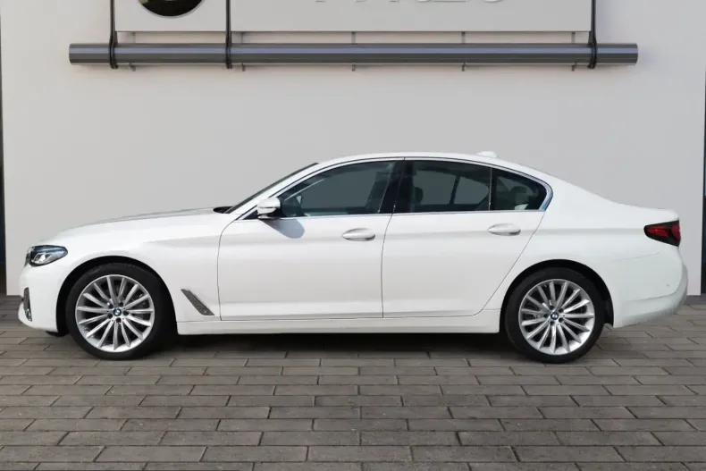 BMW 530 (Seria 5) din 2023 cu 21.169 km - oferta BMW251937 - foto 4