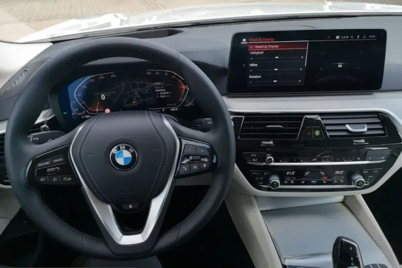 BMW 530 (Seria 5) din 2023 cu 21.169 km - oferta BMW251937 - foto 13