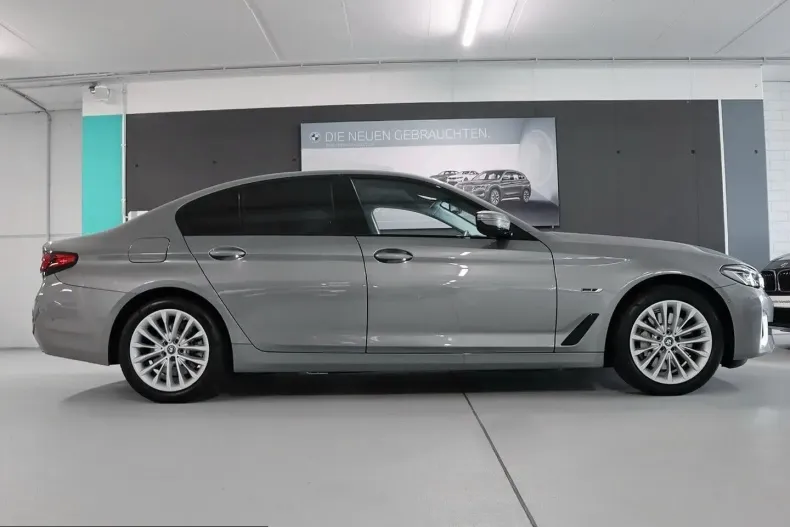 BMW 530 (Seria 5) din 2022 cu 39.600 km - oferta BMW251938 - foto 2