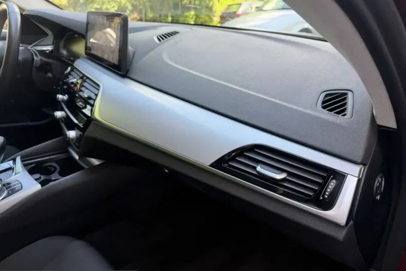 BMW 530 (Seria 5) din 2021 cu 89.000 km - oferta BMW251939 - foto 23