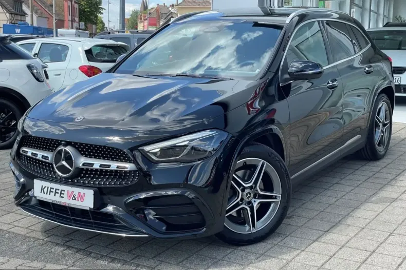 Mercedes-Benz GLA 200 (Clasa GLA) din 2024 cu 23.100 km - oferta MER251940 - foto 3
