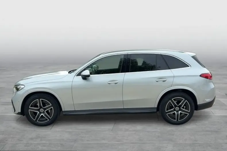 Mercedes-Benz GLC 450 (Clasa GLC) din 2024 cu 28.112 km - oferta MER251942 - foto 2