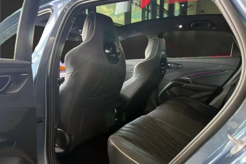 BYD Seal din 2025 cu 10 km - oferta BYD251947 - foto 3