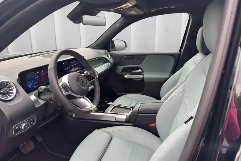 Mercedes-Benz EQB (Clasa GLB) din 2025 cu 13.032 km - oferta MER251948 - foto 8