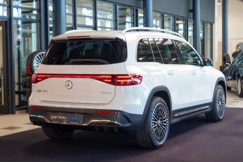 Mercedes-Benz EQB (Clasa GLB) din 2025 cu 27.093 km - oferta MER251950 - foto 2