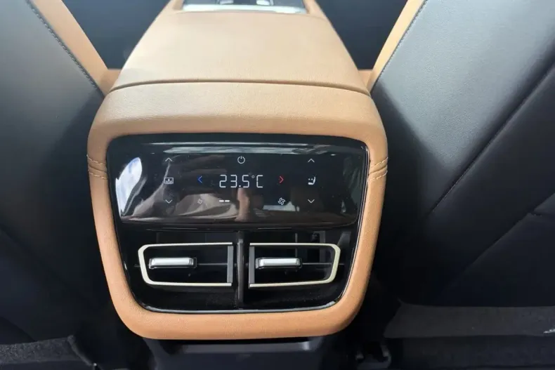 Mazda 6e din 2025 cu 15.639 km - oferta MAZ251951 - foto 4