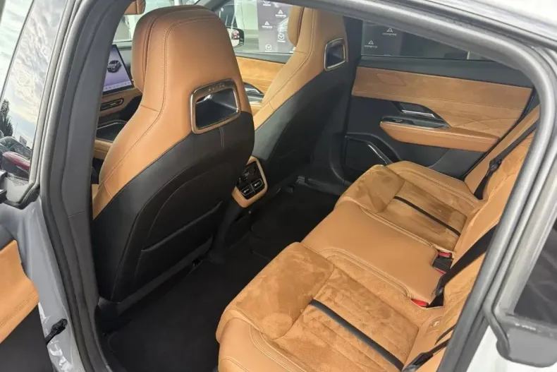Mazda 6e din 2025 cu 15.639 km - oferta MAZ251951 - foto 32