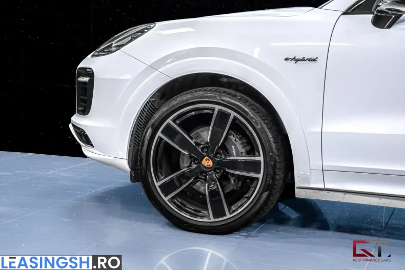 Porsche Cayenne din 2023 cu 32.000 km - oferta POR251958 - foto 5