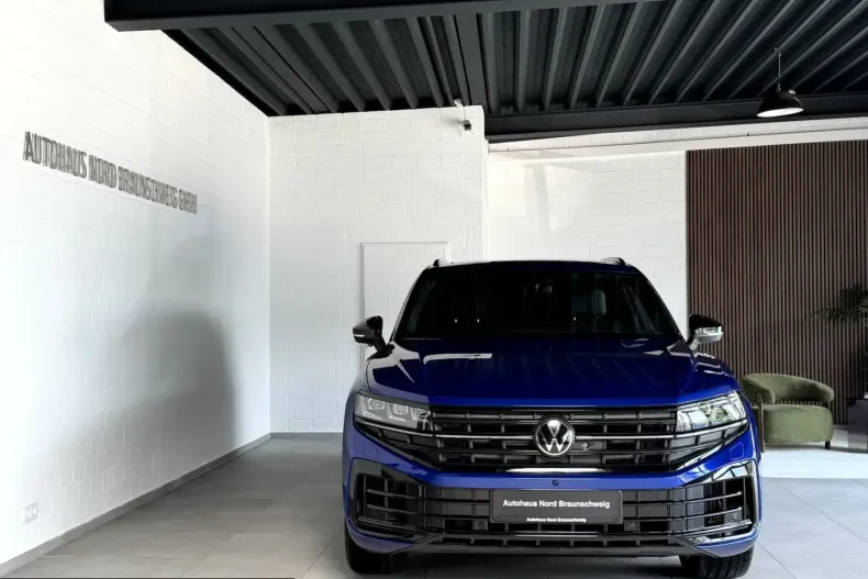 Volkswagen Touareg din 2024 cu 59.000 km - oferta VOL251960 - foto 2