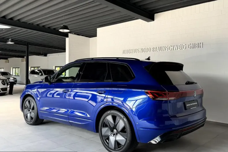 Volkswagen Touareg din 2024 cu 59.000 km - oferta VOL251960 - foto 5