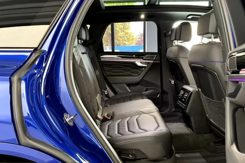 Volkswagen Touareg din 2024 cu 59.000 km - oferta VOL251960 - foto 8