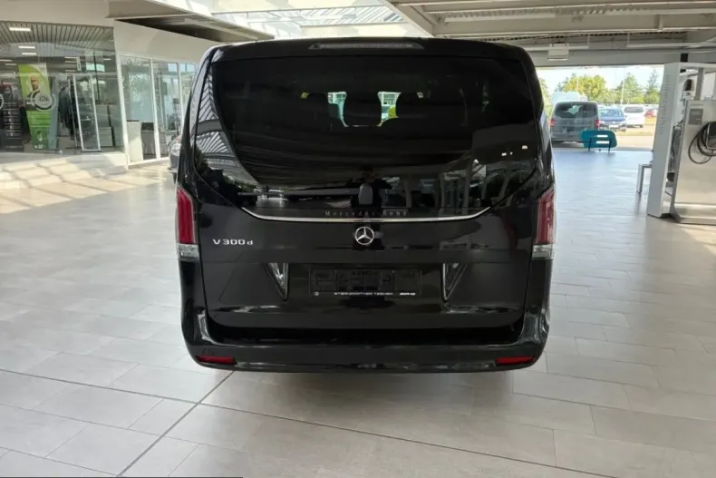 Mercedes-Benz V 300 (Clasa V) din 2025 cu 39.666 km - oferta MER251963 - foto 10