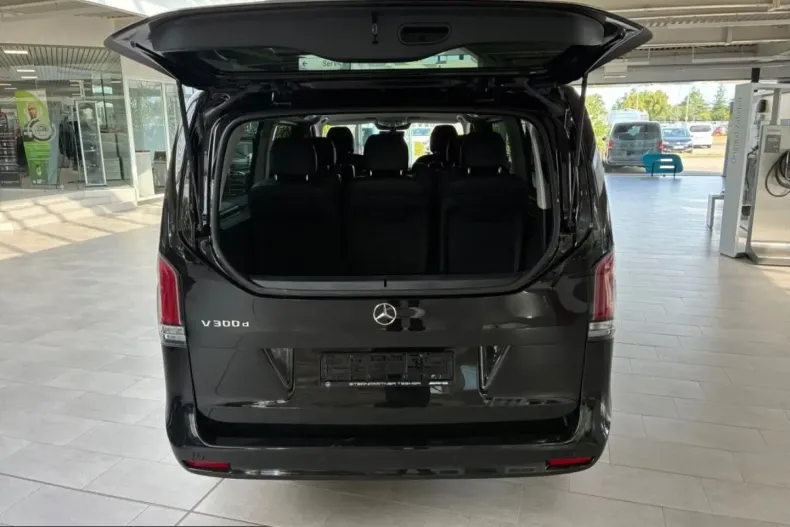 Mercedes-Benz V 300 (Clasa V) din 2025 cu 39.666 km - oferta MER251963 - foto 11