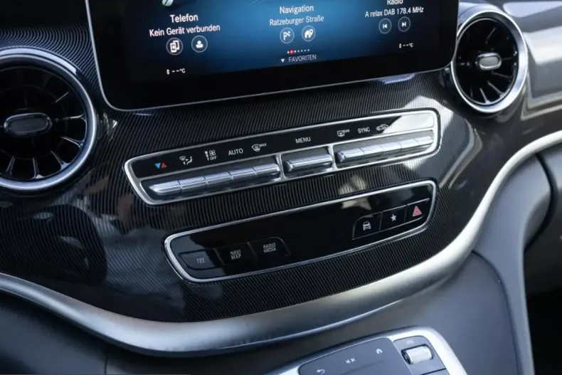 Mercedes-Benz V 250 (Clasa V) din 2024 cu 17.540 km - oferta MER251968 - foto 16