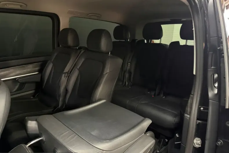 Mercedes-Benz V 220 (Clasa V) din 2022 cu 86.000 km - oferta MER251969 - foto 12