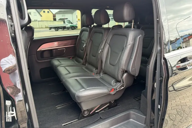 Mercedes-Benz V 300 (Clasa V) din 2022 cu 85.000 km - oferta MER251970 - foto 13