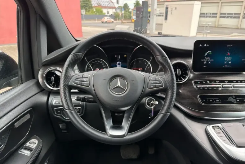 Mercedes-Benz V 300 (Clasa V) din 2022 cu 85.000 km - oferta MER251970 - foto 15