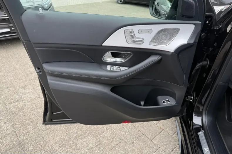 Mercedes-Benz GLE 450 (Clasa GLE) din 2025 cu 5.081 km - oferta MER251974 - foto 15