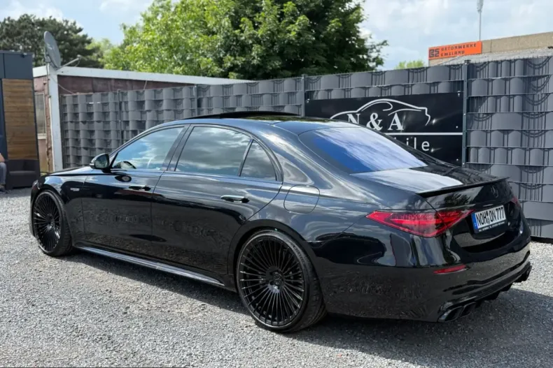 Mercedes-Benz S 63 AMG (Clasa S) din 2023 cu 31.000 km - oferta MER251976 - foto 2
