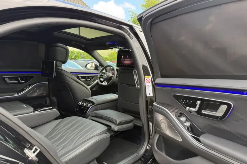 Mercedes-Benz S 63 AMG (Clasa S) din 2023 cu 31.000 km - oferta MER251976 - foto 10