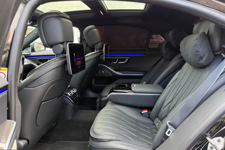 Mercedes-Benz S 63 AMG (Clasa S) din 2023 cu 31.000 km - oferta MER251976 - foto 13