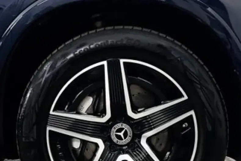 Mercedes-Benz GLC 400 (Clasa GLC) din 2023 cu 46.557 km - oferta MER251977 - foto 11