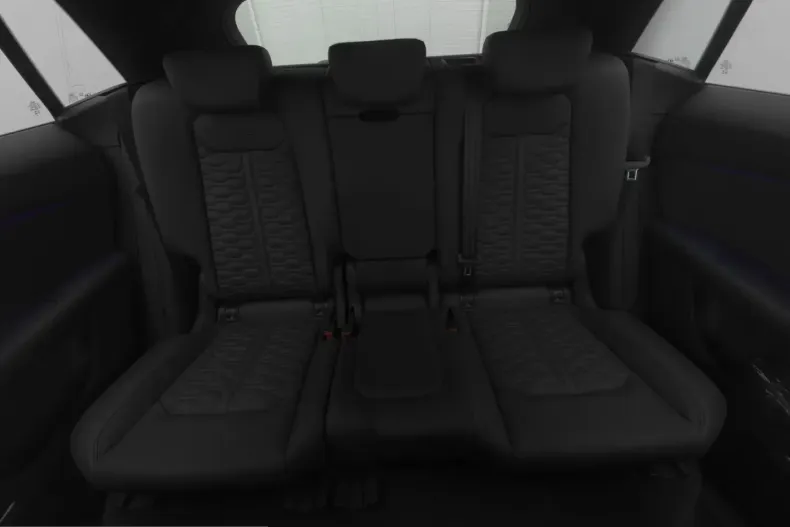 Audi RSQ8 din 2025 cu 11.859 km - oferta AUD251987 - foto 15