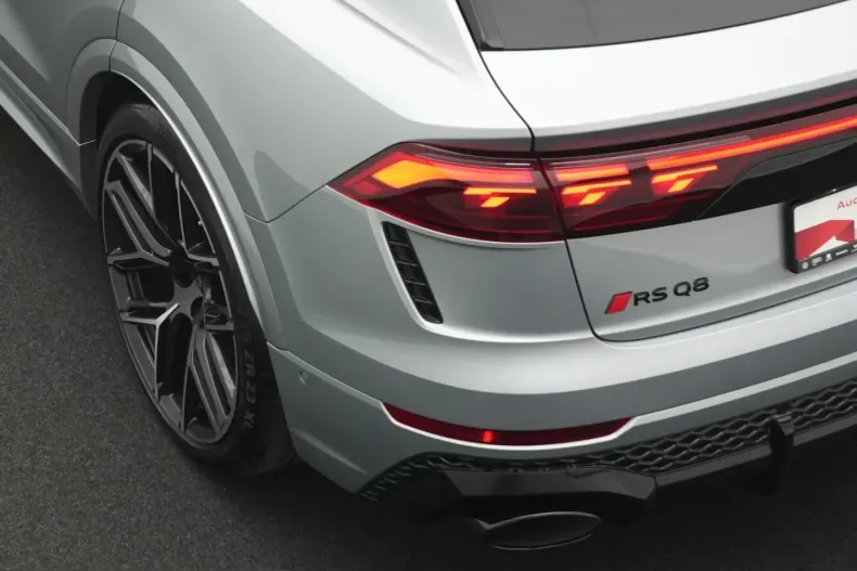 Audi RSQ8 din 2025 cu 11.859 km - oferta AUD251987 - foto 23