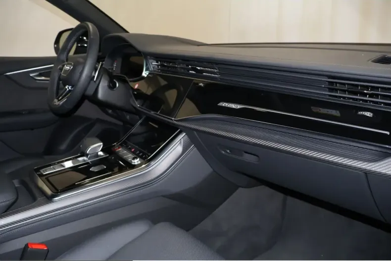 Audi RSQ8 din 2025 cu 16.795 km - oferta AUD251988 - foto 8