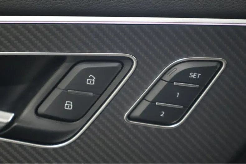 Audi RSQ8 din 2025 cu 16.795 km - oferta AUD251988 - foto 19