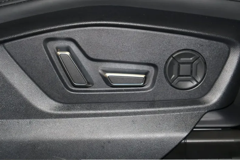 Audi RSQ8 din 2025 cu 16.795 km - oferta AUD251988 - foto 22
