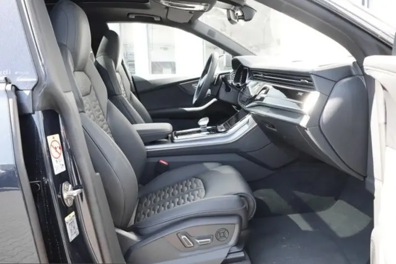 Audi RSQ8 din 2025 cu 9.680 km - oferta AUD251989 - foto 11