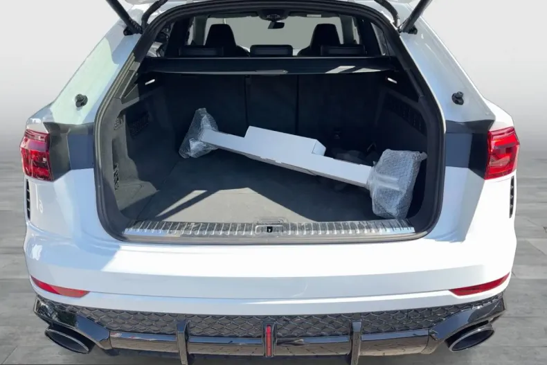 Audi RSQ8 din 2025 cu 12.549 km - oferta AUD251990 - foto 21