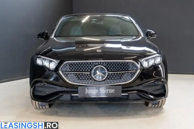 Mercedes-Benz E 300 (Clasa E) din 2024 cu 18.557 km - oferta MER251994 - foto 2