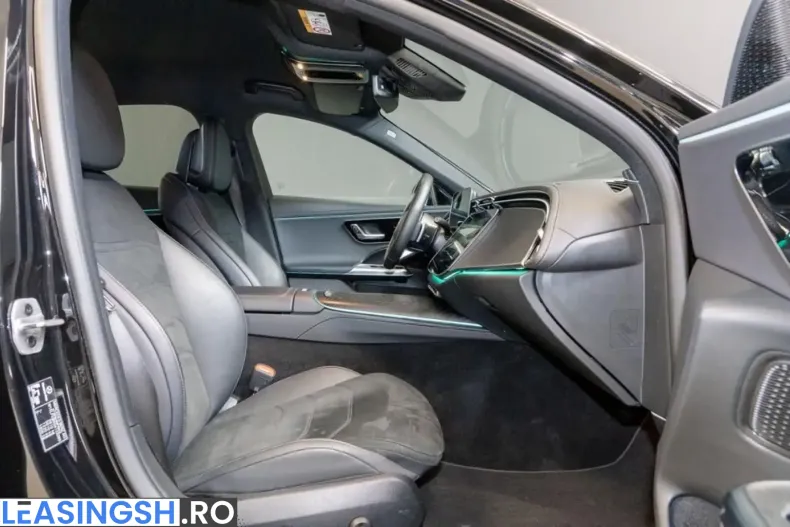 Mercedes-Benz E 300 (Clasa E) din 2024 cu 18.557 km - oferta MER251994 - foto 7