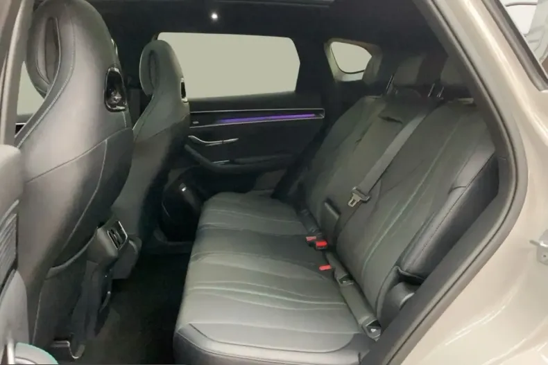 BYD Seal din 2025 cu 11.450 km - oferta BYD251995 - foto 12