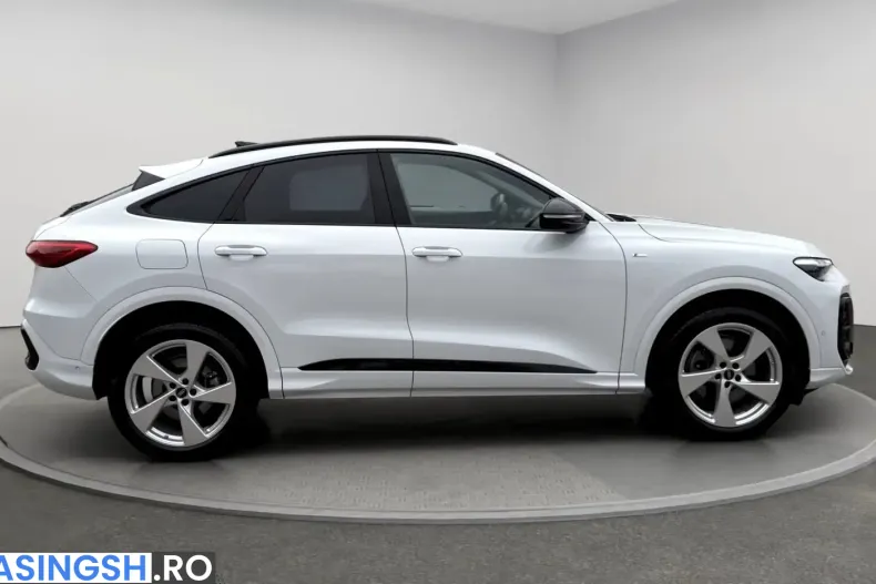 Audi Q5 din 2025 cu 10.700 km - oferta AUD252002 - foto 2