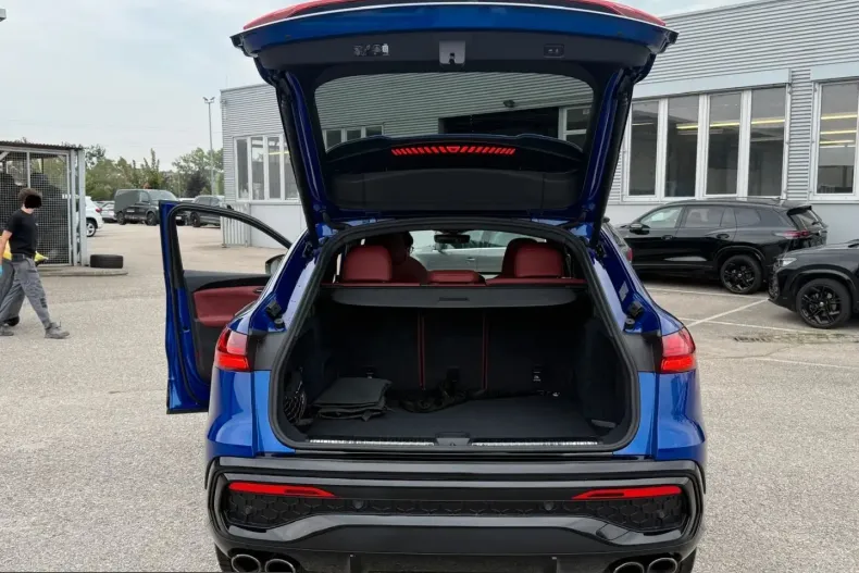 Audi SQ5 din 2025 cu 12.600 km - oferta AUD252007 - foto 13