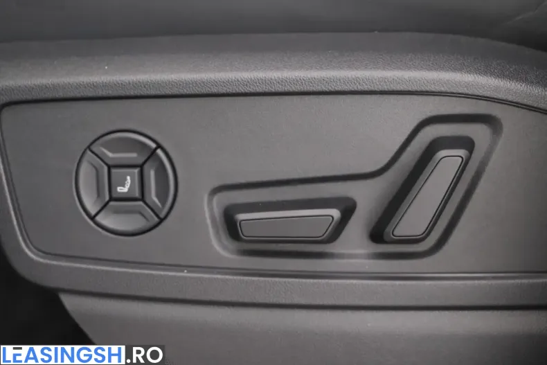 Audi SQ5 din 2025 cu 8.250 km - oferta AUD252008 - foto 11