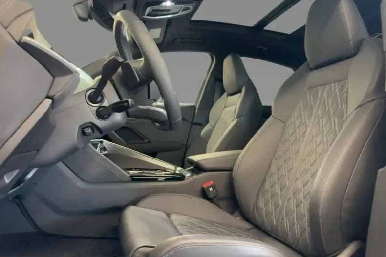 Audi SQ5 din 2025 cu 9.999 km - oferta AUD252013 - foto 6