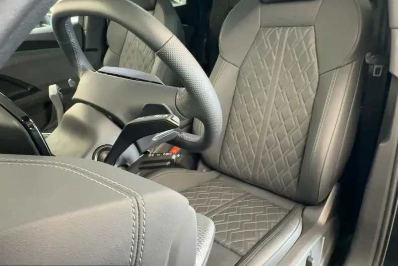 Audi SQ5 din 2025 cu 9.999 km - oferta AUD252013 - foto 7