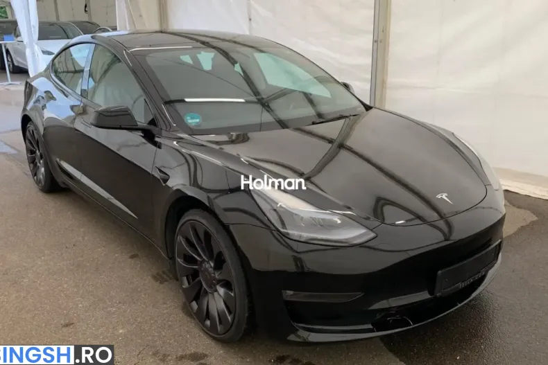 Tesla Model 3 din 2023 cu 53.000 km - oferta TES252020 - foto 3